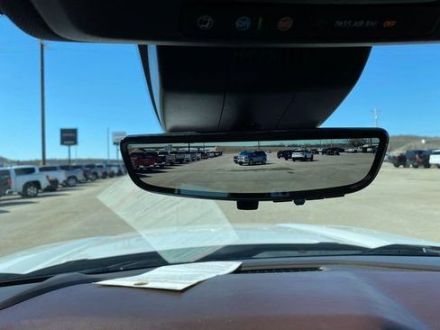 Used 2022 GMC Sierra 1500 Denali w/ Denali Reserve Package image 18