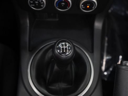 Used 2010 MAZDA MX-5 Miata Sport RWD image 17