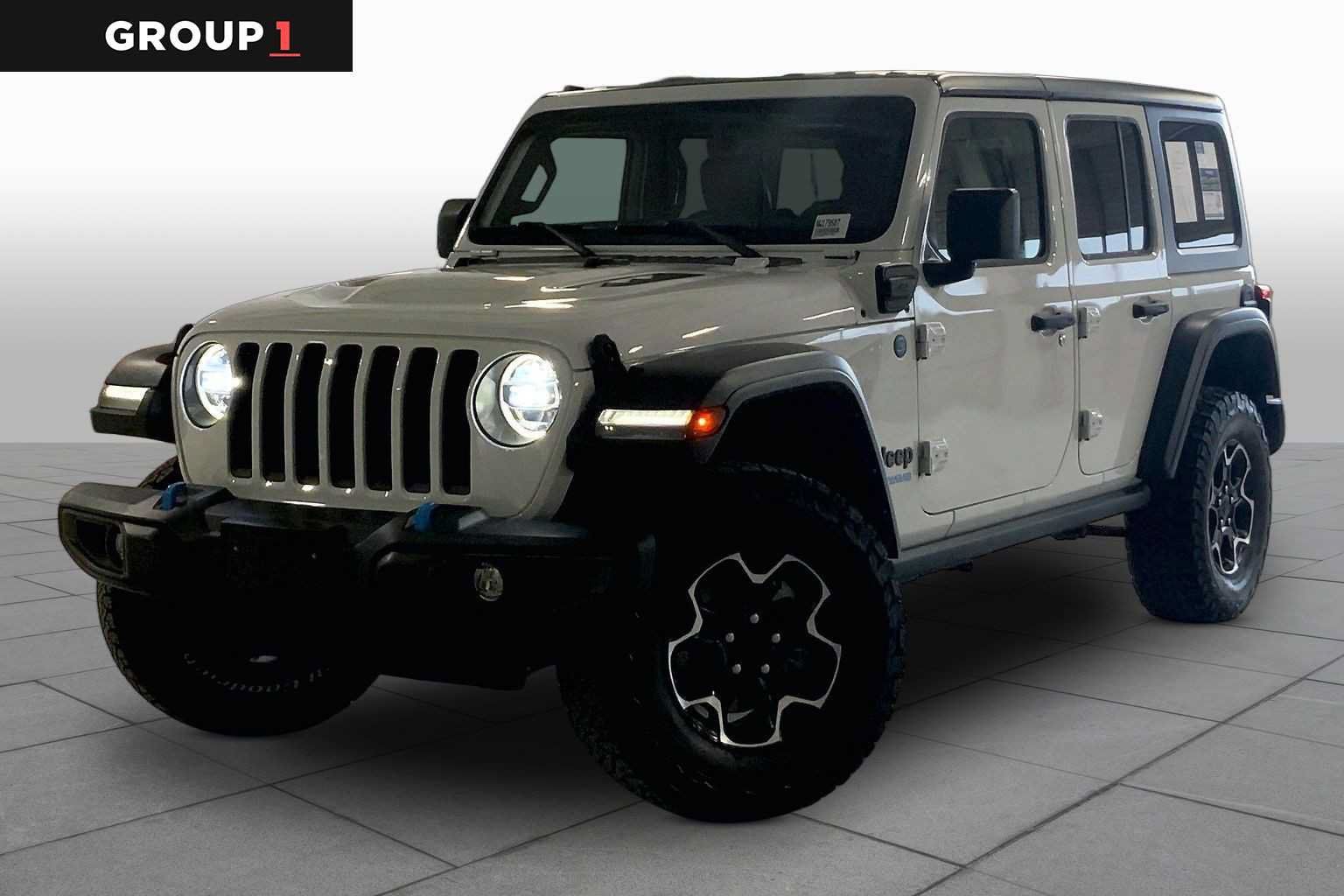 Used 2022 Jeep Wrangler Unlimited Rubicon 4xe w/ Cold Weather Group AWD/4WD image 1