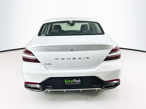 Used 2025 Genesis G70 2.5T RWD image 7