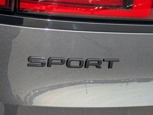 New 2026 Land Rover Range Rover Sport Dynamic SE image 33