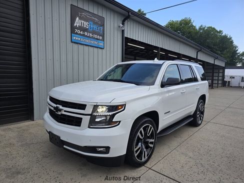 Used 2018 Chevrolet Tahoe Premier RWD image 2