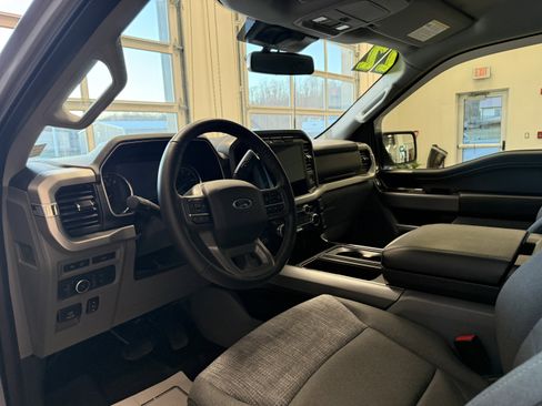 Used 2022 Ford F150 XLT w/ Equipment Group 302A High image 6