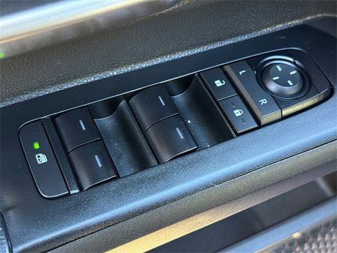 Used 2024 Toyota Tacoma TRD Sport image 18