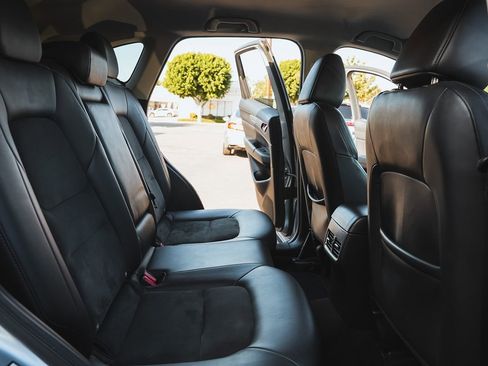 Used 2020 MAZDA CX-5 Touring image 17