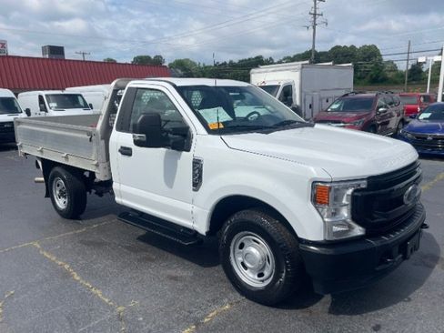 Used 2022 Ford F250 XL w/ Power Equipment Group RWD image 8