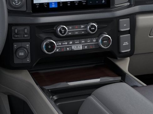 New 2026 Ford F450 Platinum w/ Platinum Plus Package AWD/4WD image 45