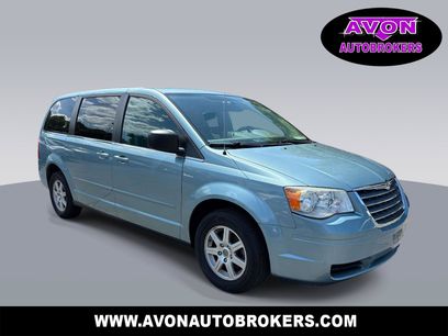 Used 2010 Chrysler Town & Country LX w/ PWR Convenience Group