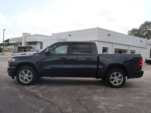 Used 2025 RAM 1500 Big Horn AWD/4WD image 4