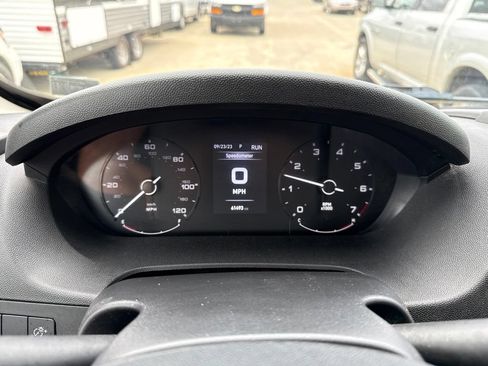 Used 2025 RAM ProMaster 2500 w/ Convenience Group FWD image 33