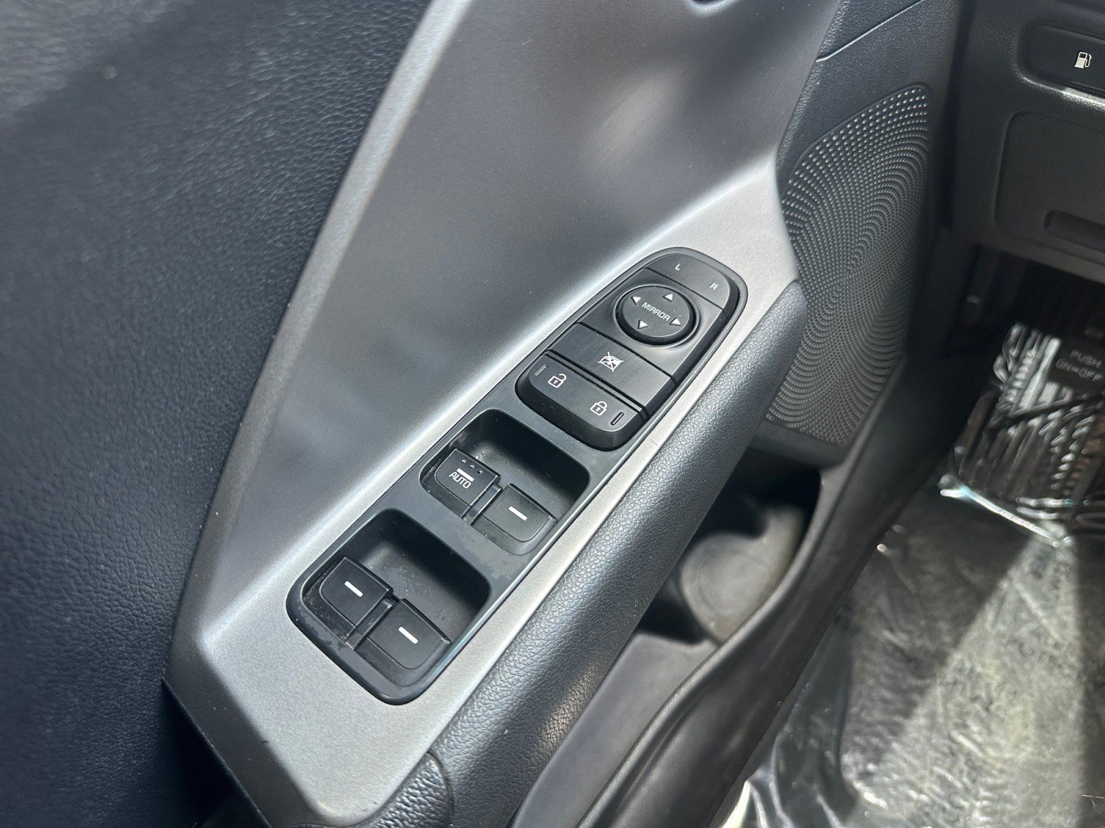 Used 2022 Kia Niro LX FWD image 17