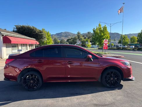 Used 2015 Subaru Legacy 2.5i Premium w/ Popular Package #2 AWD/4WD image 3