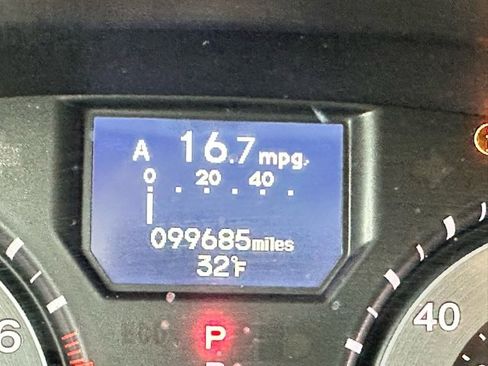 Used 2014 Honda Odyssey Touring Elite image 17