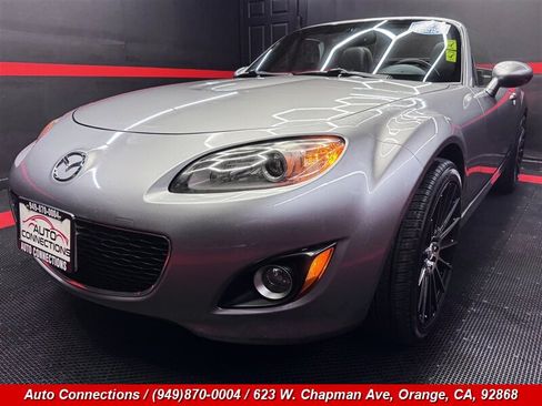 Used 2011 MAZDA MX-5 Miata Grand Touring w/ Premium Pkg RWD image 33