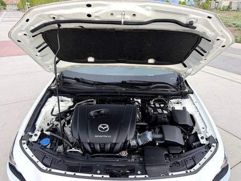 Used 2022 MAZDA MAZDA3 s AWD/4WD image 11
