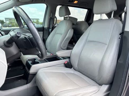 Used 2019 Honda Odyssey EX-L image 22