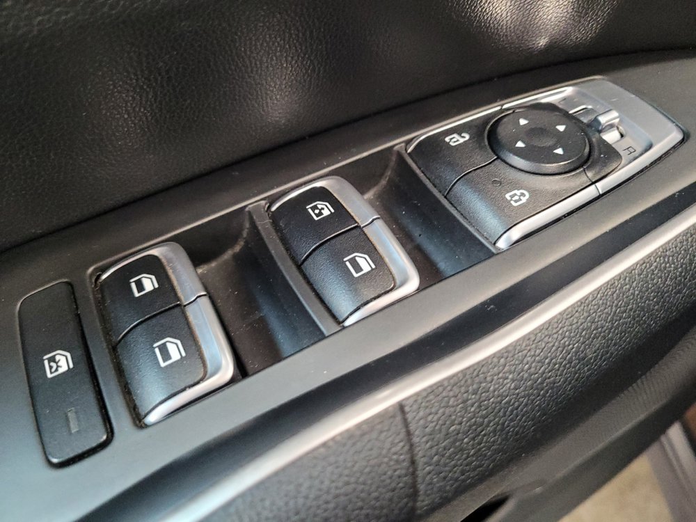 Used 2022 Kia Sorento LX FWD image 27