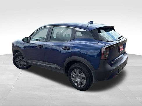 Certified 2025 Nissan Kicks S FWD image 6