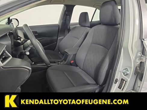 Used 2024 Toyota Corolla LE FWD image 14