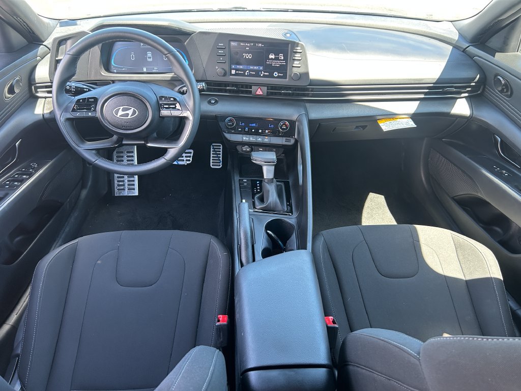 Used 2026 Hyundai Elantra Sport FWD image 26