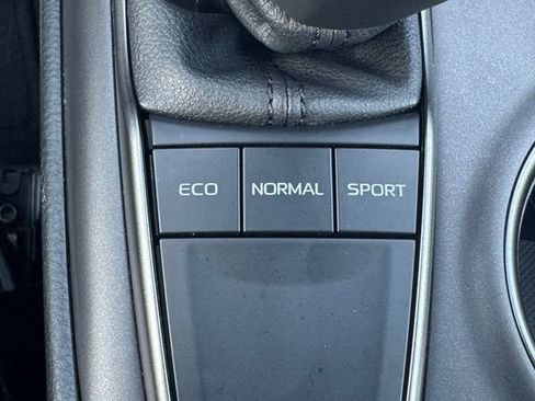 Certified 2024 Toyota Camry SE w/ Cold Weather Package FWD image 27