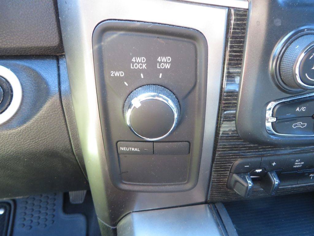 Used 2016 RAM 2500 Limited AWD/4WD image 21