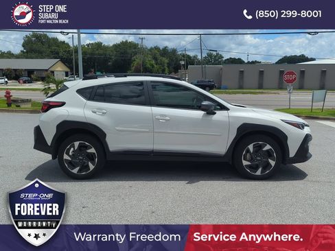 Certified 2025 Subaru Crosstrek 2.5i Limited w/ Popular Package #3A AWD/4WD image 8