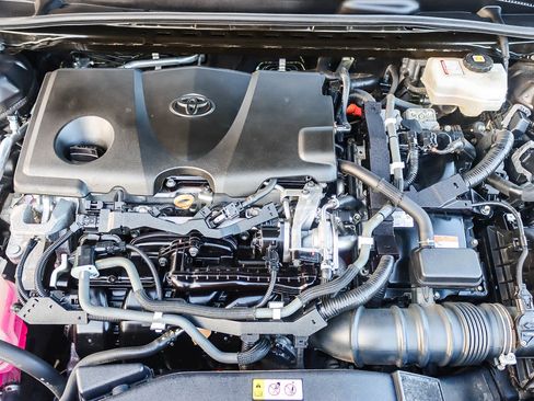 Used 2019 Toyota Camry XLE image 26