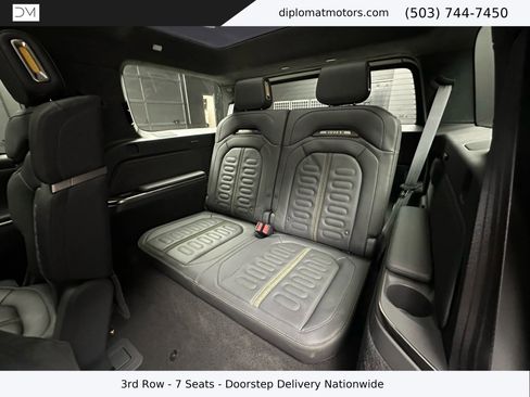 Used 2023 Rivian R1S Adventure image 24