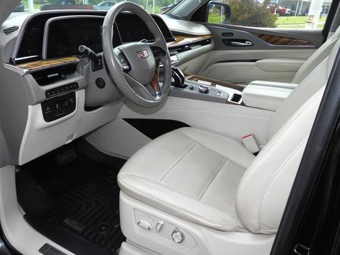Used 2023 Cadillac Escalade ESV Premium Luxury Platinum w/ Heavy-Duty Trailer Package AWD/4WD image 42