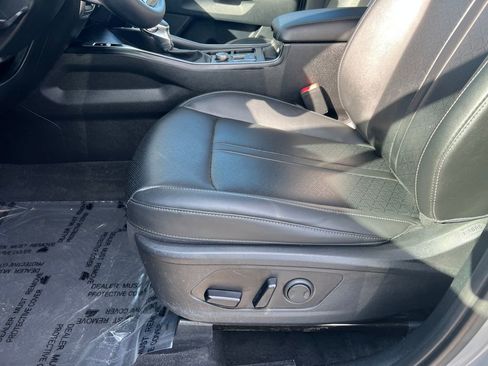 Used 2022 Kia Sorento EX w/ Panoramic Sunroof Package image 15