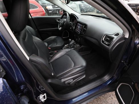 Used 2018 Jeep Compass Limited w/ Navigation Group image 13