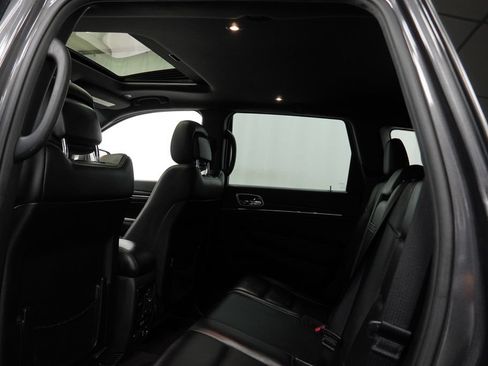 Used 2018 Jeep Grand Cherokee Limited AWD/4WD image 13
