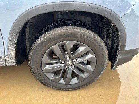 Used 2023 Honda Ridgeline Sport image 15