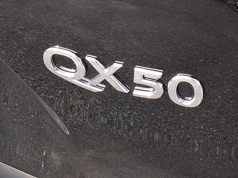 Used 2020 INFINITI QX50 Luxe w/ Navigation Package image 33