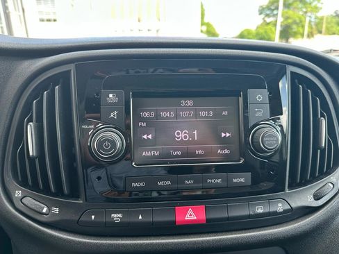 Used 2022 RAM ProMaster City Tradesman image 13