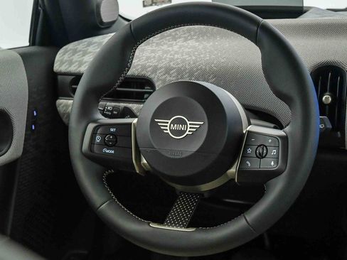 Used 2025 MINI Cooper S image 13