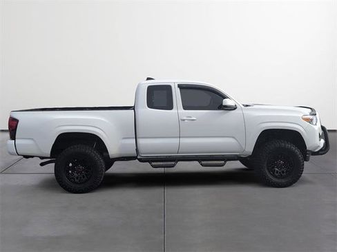 Used 2023 Toyota Tacoma SR image 6