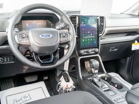 New 2025 Ford Ranger XLT image 8