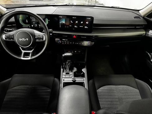 Used 2025 Kia K5 LXS FWD image 12