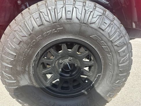Used 2020 Jeep Gladiator Rubicon AWD/4WD image 14