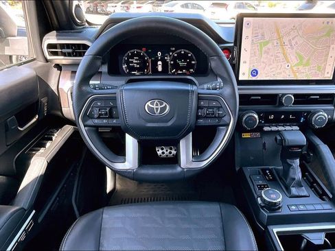 Used 2025 Toyota 4Runner TRD Sport Premium w/ Tow Technology Package image 8