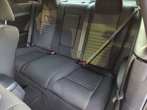 Used 2013 Dodge Challenger R/T RWD image 17