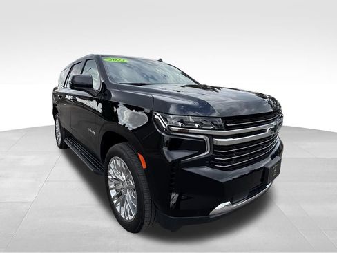 Used 2023 Chevrolet Tahoe LT w/ Luxury Package AWD/4WD image 5