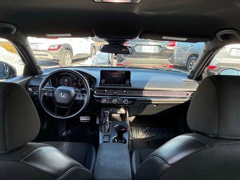 Used 2022 Honda Civic Sport image 14