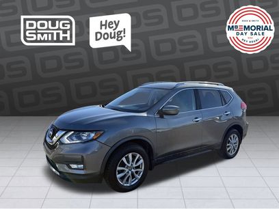 Used 2017 Nissan Rogue SV