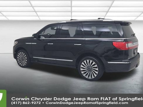 Used 2018 Lincoln Navigator Reserve w/ Technology Package image 10