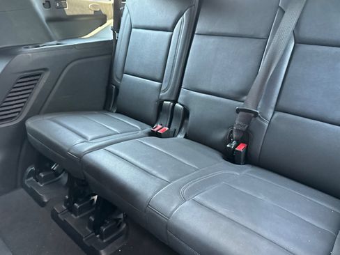 Used 2023 Chevrolet Tahoe LT AWD/4WD image 16