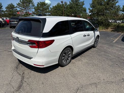 Certified 2021 Honda Odyssey EX-L image 3