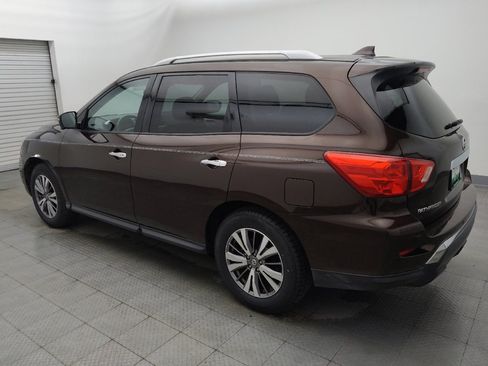 Used 2019 Nissan Pathfinder SL FWD image 3